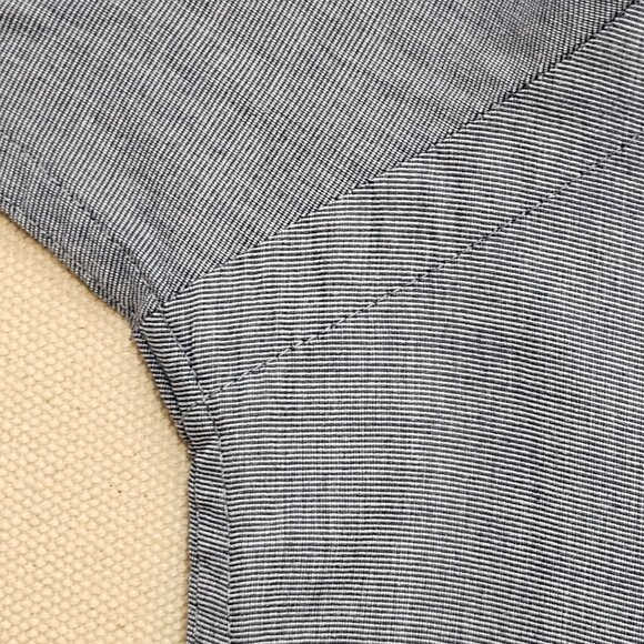 Southern Tide Classic Fit Button Down L - Picture 7 of 7